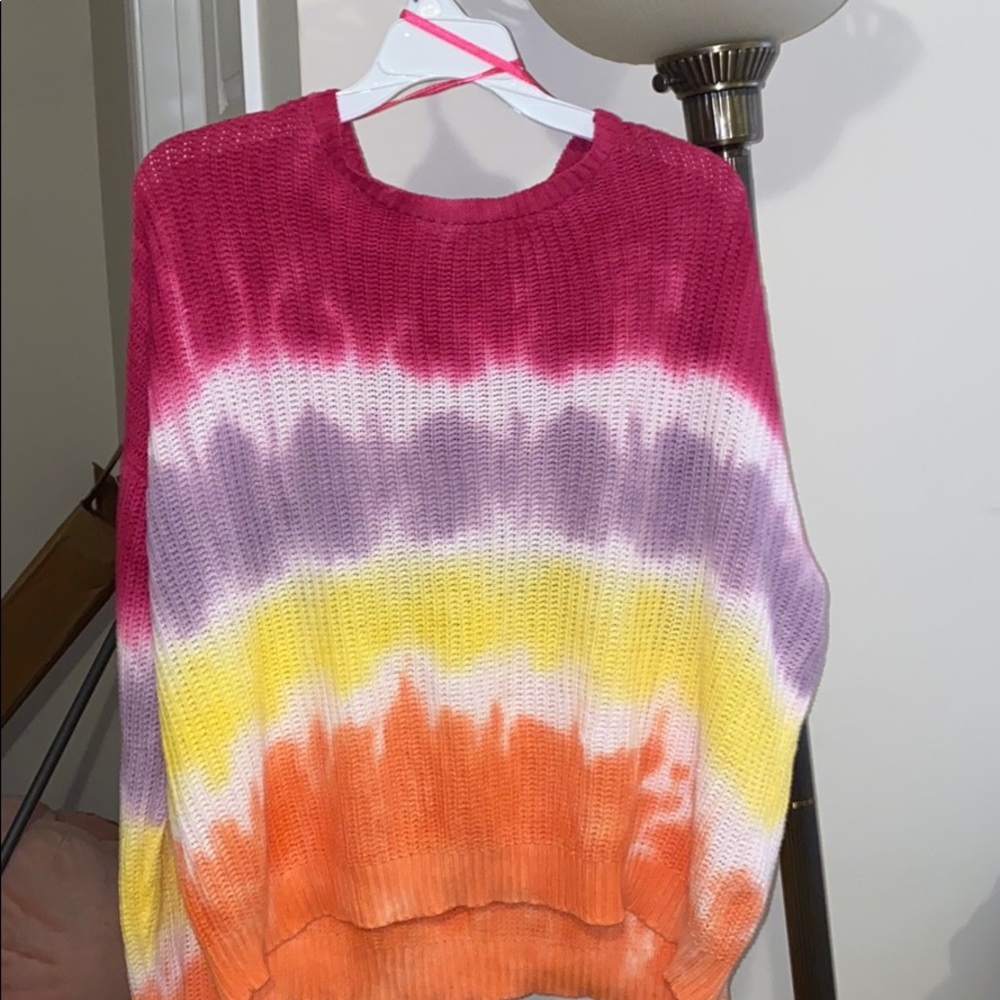 Long sleeve sweater